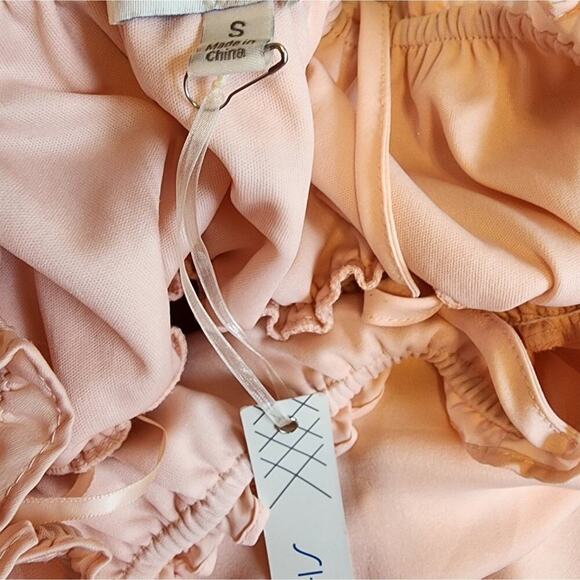 173 SHE & SKY PINKY/PEACH RUFFLE ROMPER - Picture 5 of 8